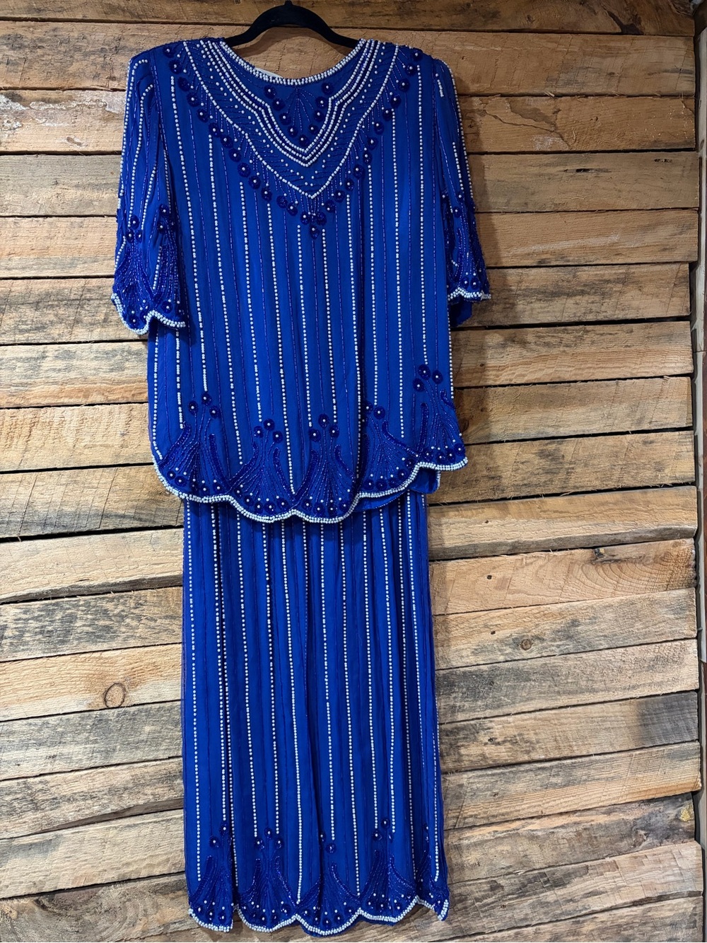 Vintage 80s/90s Sarin New York 100% Silk 2 piece Shirt/Skirt Size M (as is)